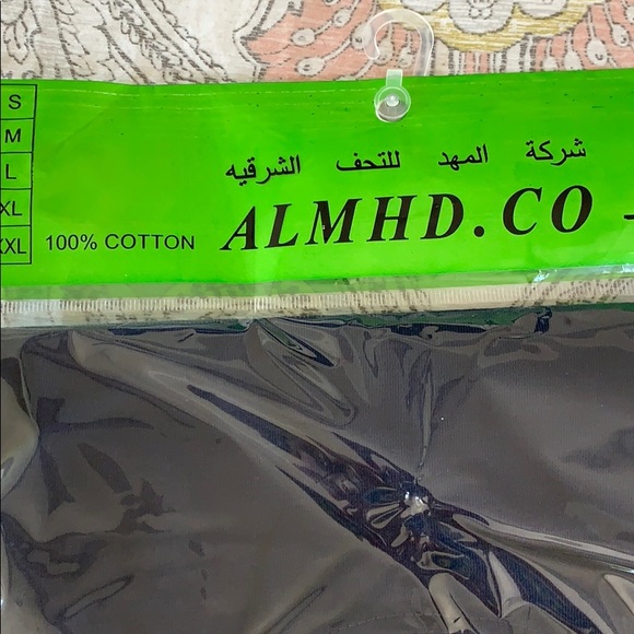 New t shirt - Picture 4 of 4